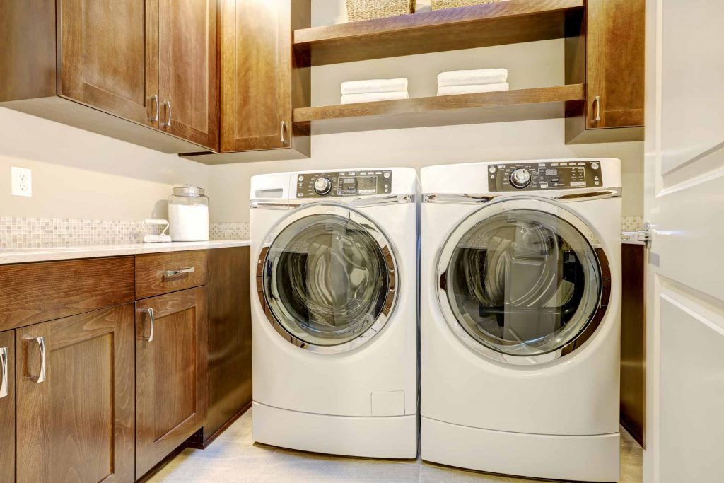 Laundry room with matching washer/dryer set
